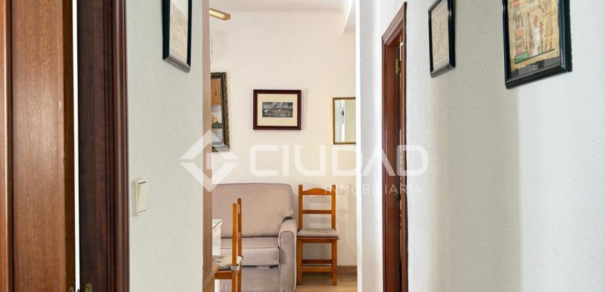 PISO ZONA REGLA- CHIPIONA