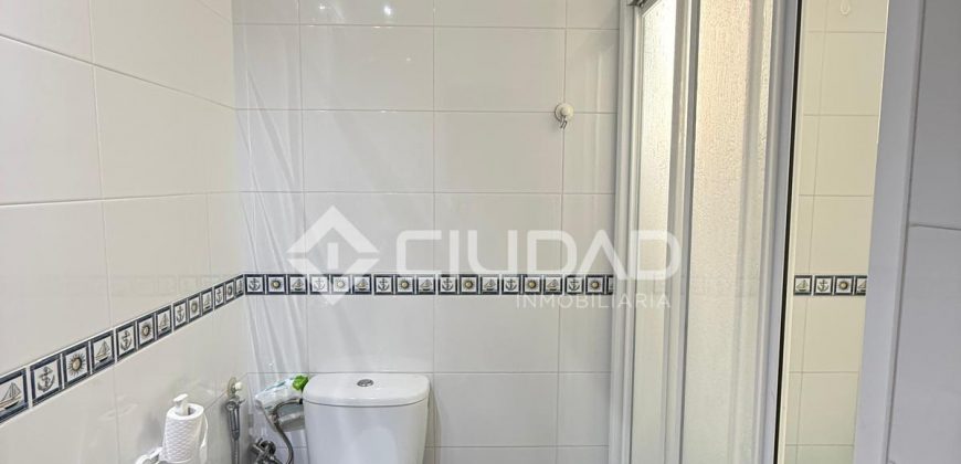 PISO ZONA REGLA- CHIPIONA