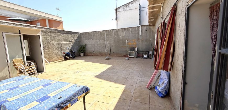 Magnífica casa en pleno corazón de Santiponce