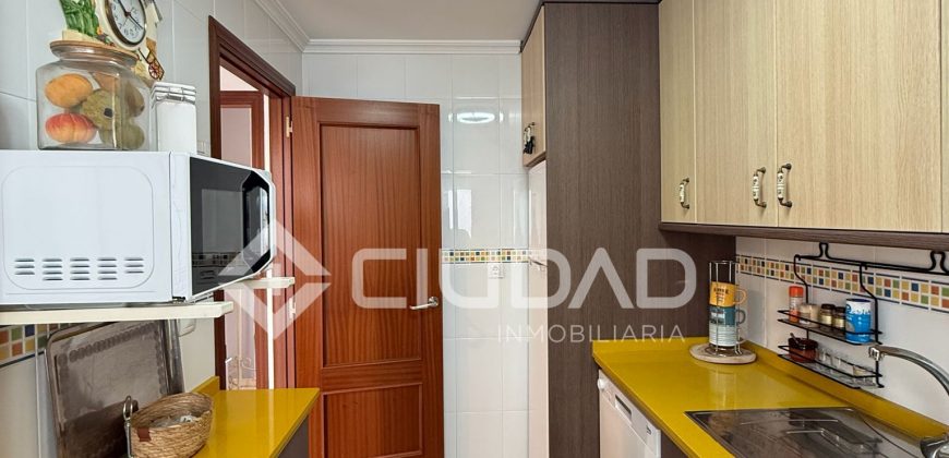 PISO ZONA REGLA- CHIPIONA