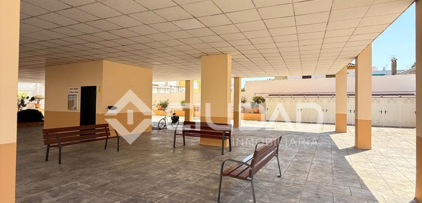 PISO ZONA REGLA- CHIPIONA