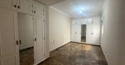 Magnifico piso en calle Pozo Nuevo con Plaza de Garaje.- Zona Centro!