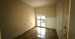 Magnifico piso en calle Pozo Nuevo con Plaza de Garaje.- Zona Centro!
