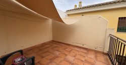 CASA ADOSADA EN EL PRIOR CON SÓTANO