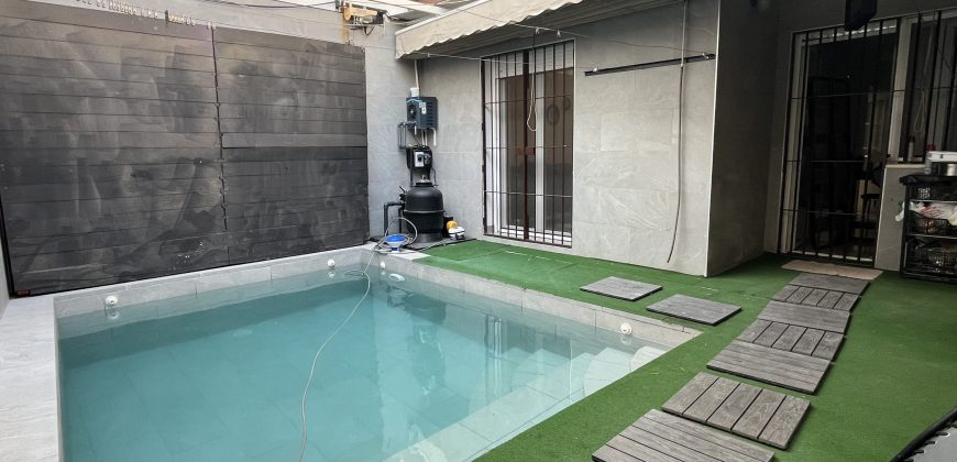 CASA ADOSADA CON PISCINA EN EL VISO DEL ALCOR