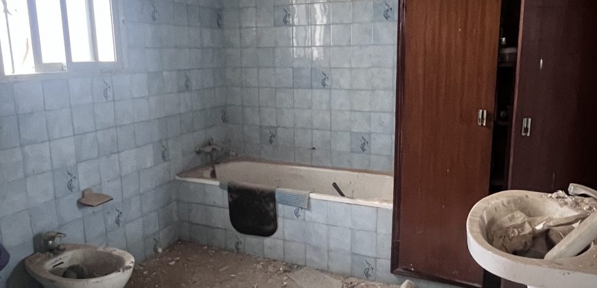 CASA EN PLANTA BAJA PARA REFORMAR EN EL ARENAL