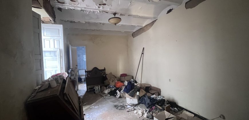 CASA EN PLANTA BAJA PARA REFORMAR EN EL ARENAL