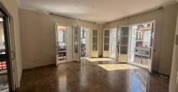 Magnifico piso en calle Pozo Nuevo con Plaza de Garaje.- Zona Centro!