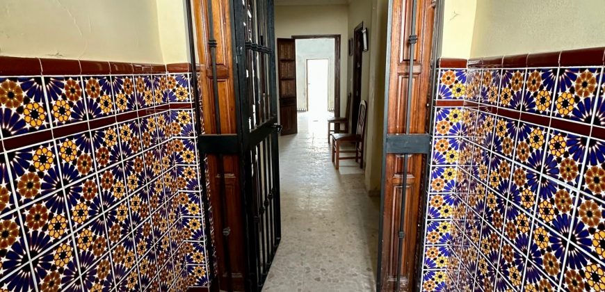 CASA CÉNTRICA EN PLANTA BAJA