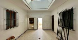 CASA CÉNTRICA EN PLANTA BAJA