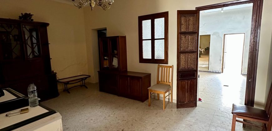 CASA CÉNTRICA EN PLANTA BAJA