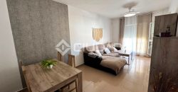 Piso junto a la playa, Las Piletas