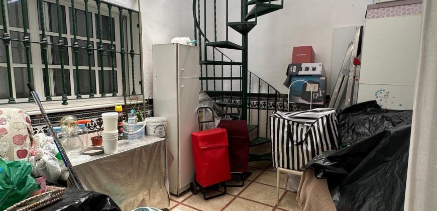 VIVIENDA + NEGOCIO