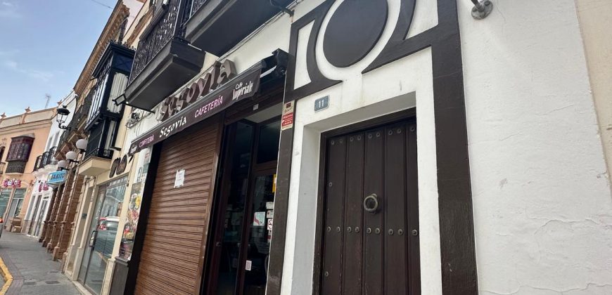 VIVIENDA + NEGOCIO