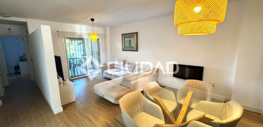 Piso con amplio patio en Martín Miguel
