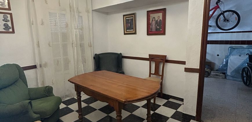 PISO PLANTA BAJA INDEPENDIENTE