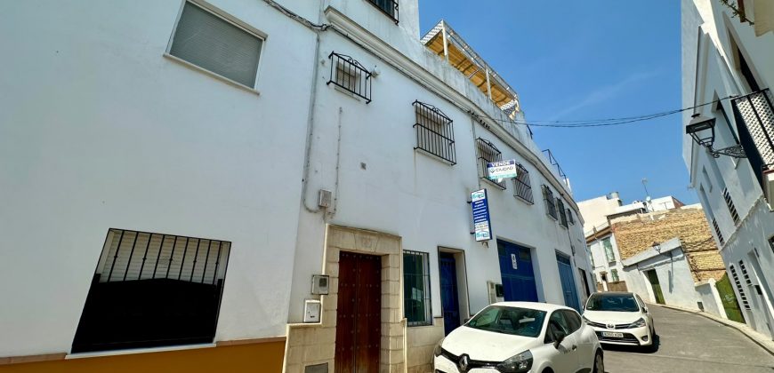 PISO INDEPENDIENTE CERCA DEL CENTRO