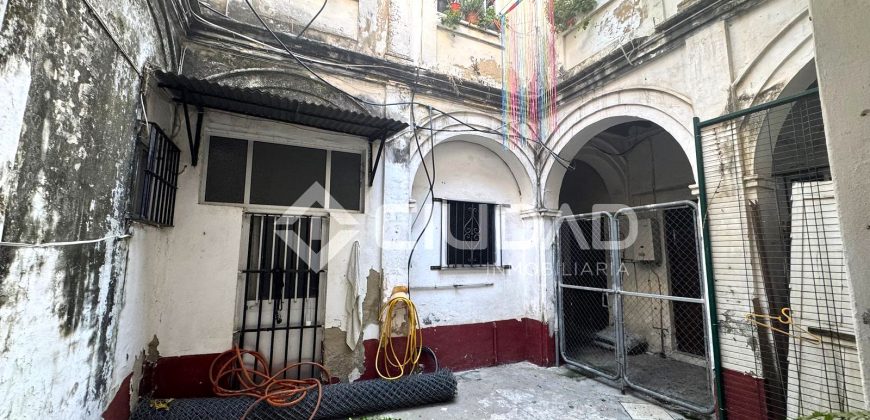 Casa a reformar en Barrio Alto- Casco Antiguo
