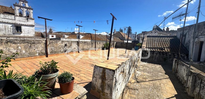 Casa a reformar en Barrio Alto- Casco Antiguo