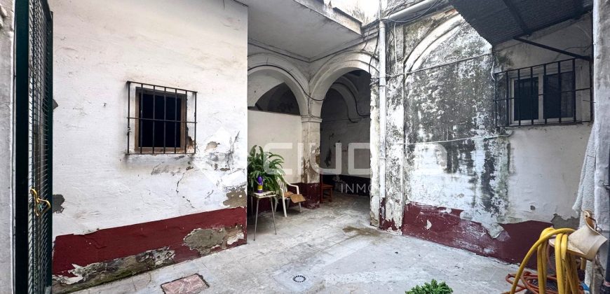 Casa a reformar en Barrio Alto- Casco Antiguo