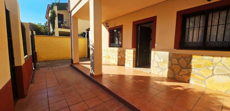 Chalet pareado – Bormujos