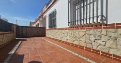 Casa en esquina – Bormujos