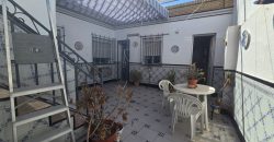 Casa en esquina – Bormujos