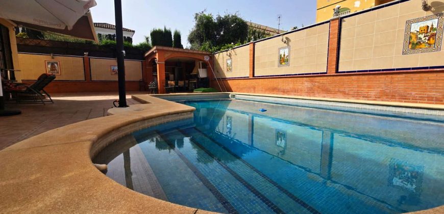 Chalet independiente – Bormujos