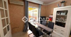 Adosado con patio en Pino Alto