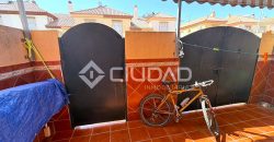 Adosado con patio en Pino Alto