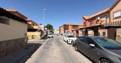 Adosado con patio en Pino Alto
