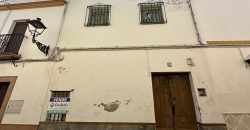 CASA PARA DERRIBO EN CALLE SAN MIGUEL