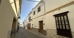 CASA PARA DERRIBO EN CALLE SAN MIGUEL