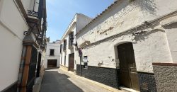 CASA PARA DERRIBO EN BARRIO SAN MIGUEL