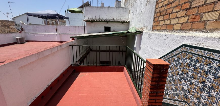 Casa en planta baja en venta en San Juan de Aznalfarache – Barrio Alto.