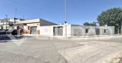 En venta Nave en esquina con terreno urbano en El Berral – Trebujena