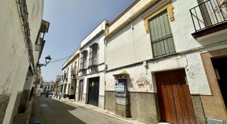 CASA PARA REFORMA EN CALLE QUEMÁ