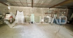 En venta Nave en esquina con terreno urbano en El Berral – Trebujena