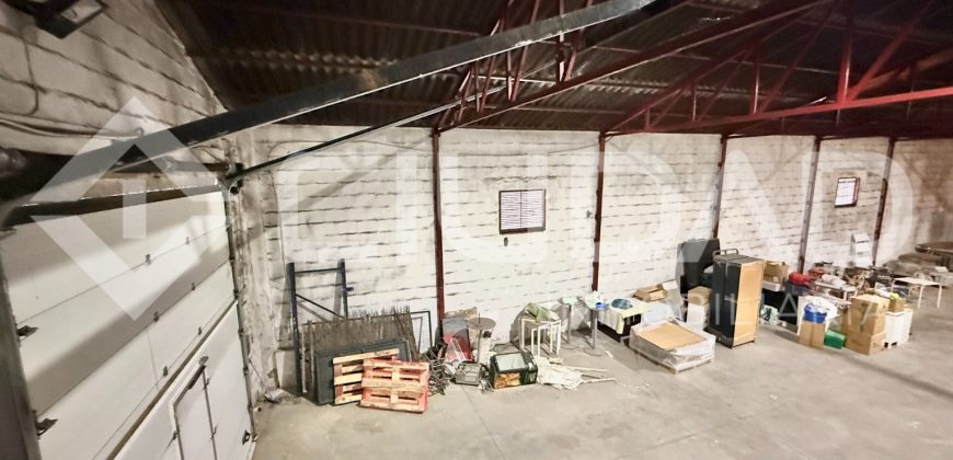 Nave industrial en venta – Avda. Tomasetti, Lebrija