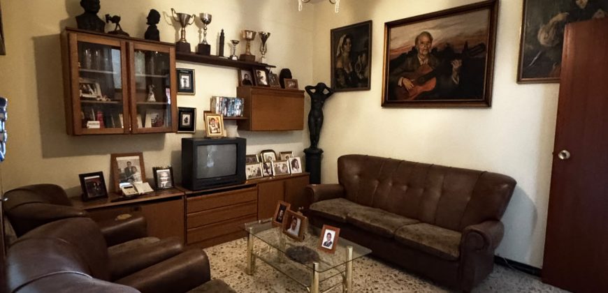 OPORTUNIDAD DE INVERSION AMPLIO LOCAL CON VIVIENDA EN PLANTA ALTA