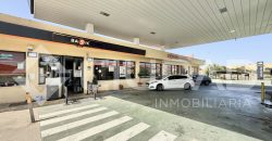 Estación de servicio en pleno funcionamiento, ubicada en zona N-IV