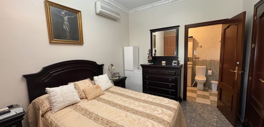 CASA EN CALLE MOLINETA, MAIRENA DEL ALCOR