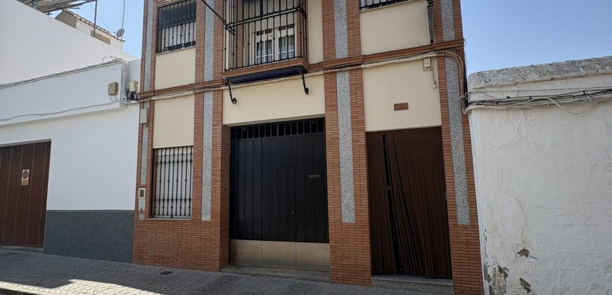 CASA EN CALLE MOLINETA, MAIRENA DEL ALCOR