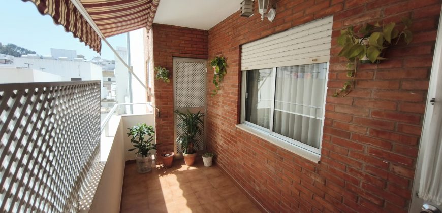 Amplio y Luminoso Piso de 3 Habitaciones en Zona Puerta Sevilla! Morón de la Frontera !