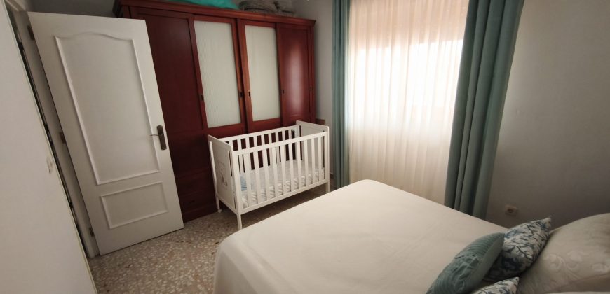 Amplio y Luminoso Piso de 3 Habitaciones en Zona Puerta Sevilla! Morón de la Frontera !