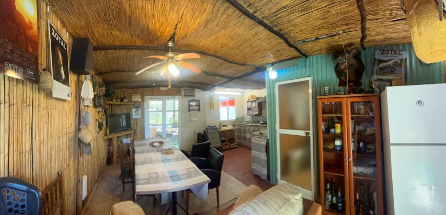 🏡¡PARCELA EN VENTA CON 3 CASAS DE MADERA !🏡