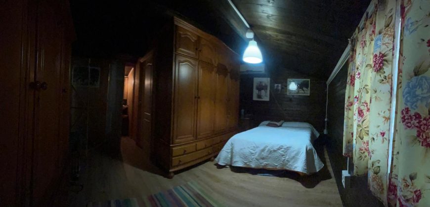 🏡¡PARCELA EN VENTA CON 3 CASAS DE MADERA !🏡