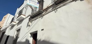 Casa en el Centro: Espacio y Comodidad en Dos Plantas! Calle Cuesta Portillo !