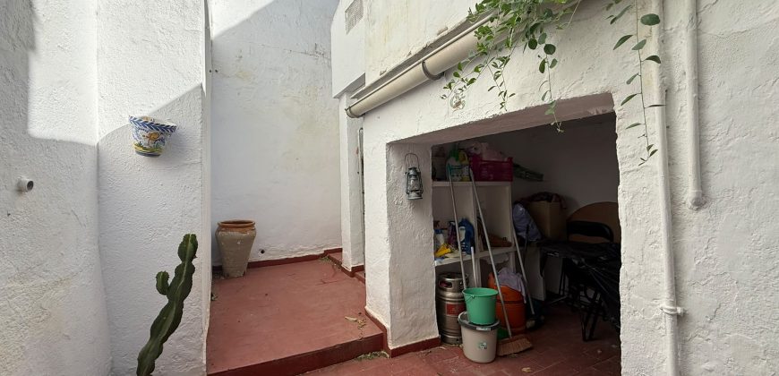 Casa en el Centro: Espacio y Comodidad en Dos Plantas! Calle Cuesta Portillo !