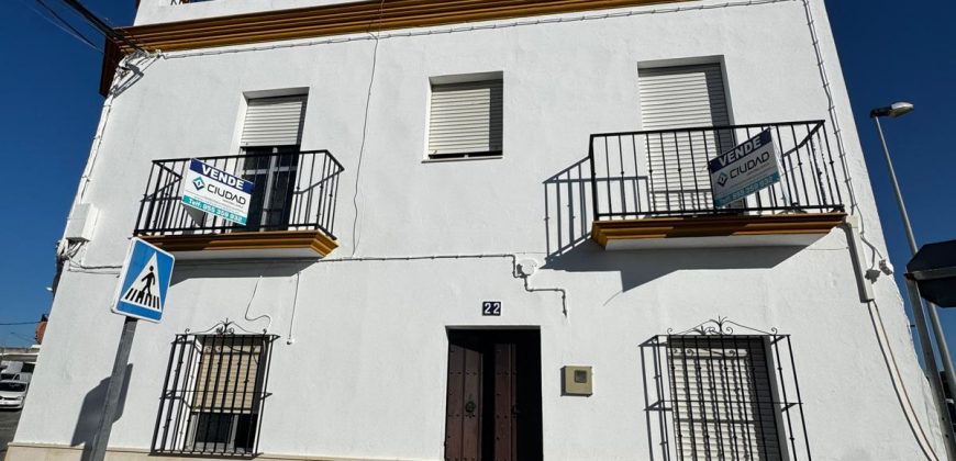 🏡¡VIVIENDA EN VENTA EN PARADAS !🏡